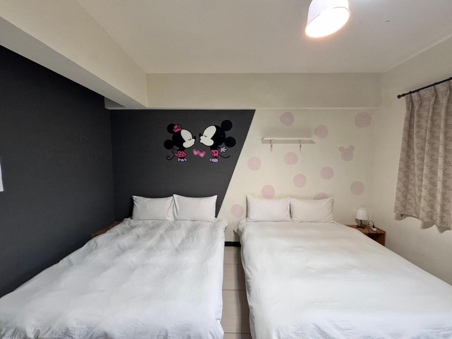 Yi Chung Disney Taichung Exteriör bild